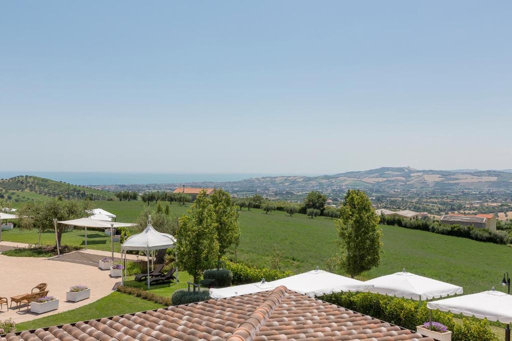 Casale Santa Maria Country House Mosciano SantʼAngelo Eksteriør billede